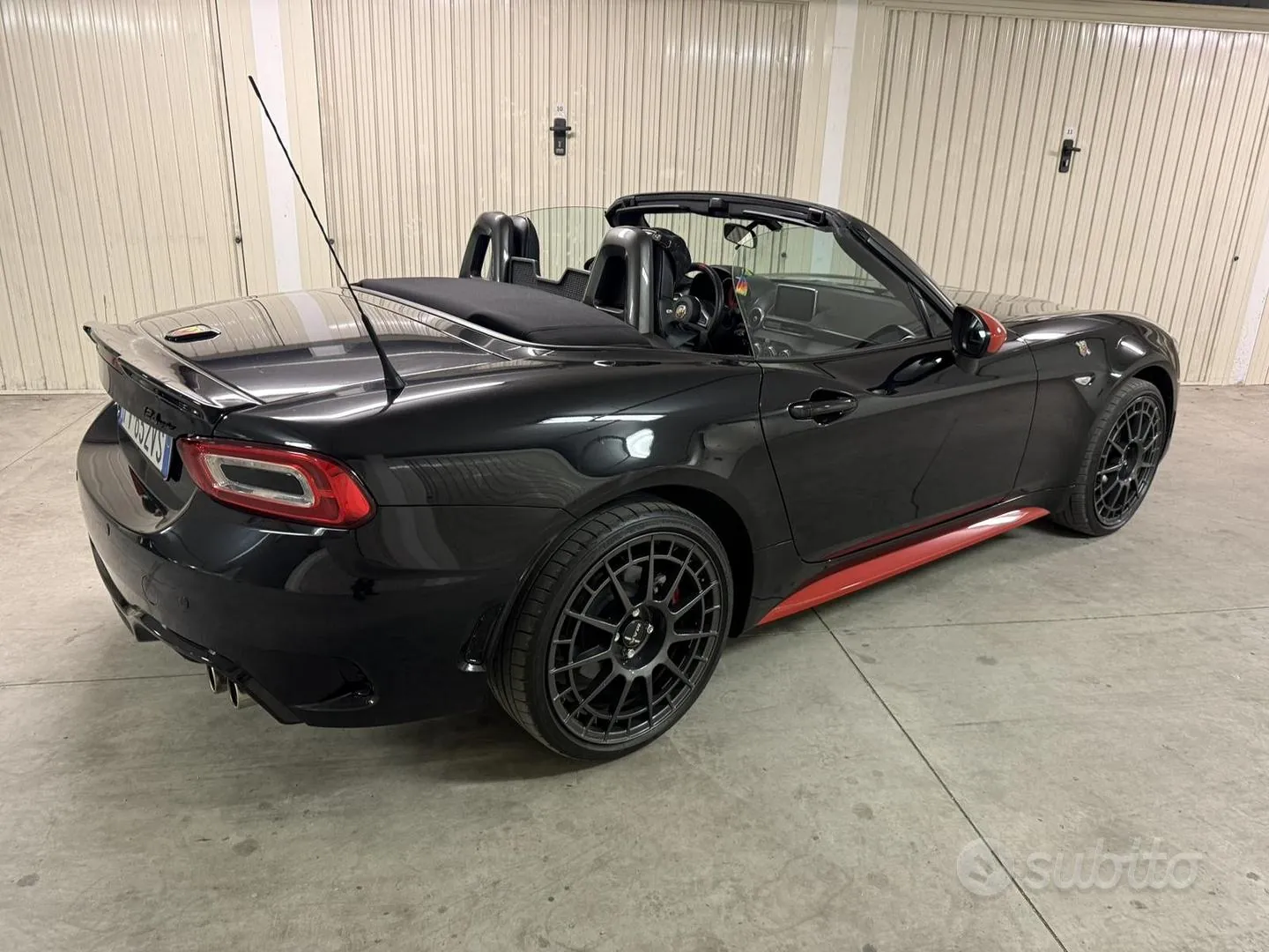 Abarth 124 Spider 2018 photo 2