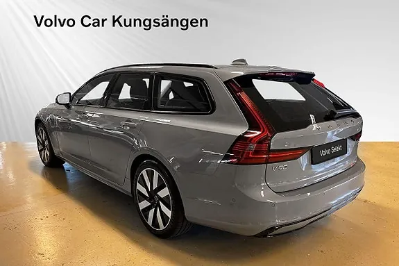 Volvo V90 2026 photo 4