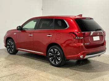 Mitsubishi Outlander 2018 photo 3