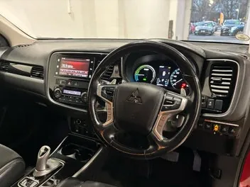 Mitsubishi Outlander 2018 photo 4