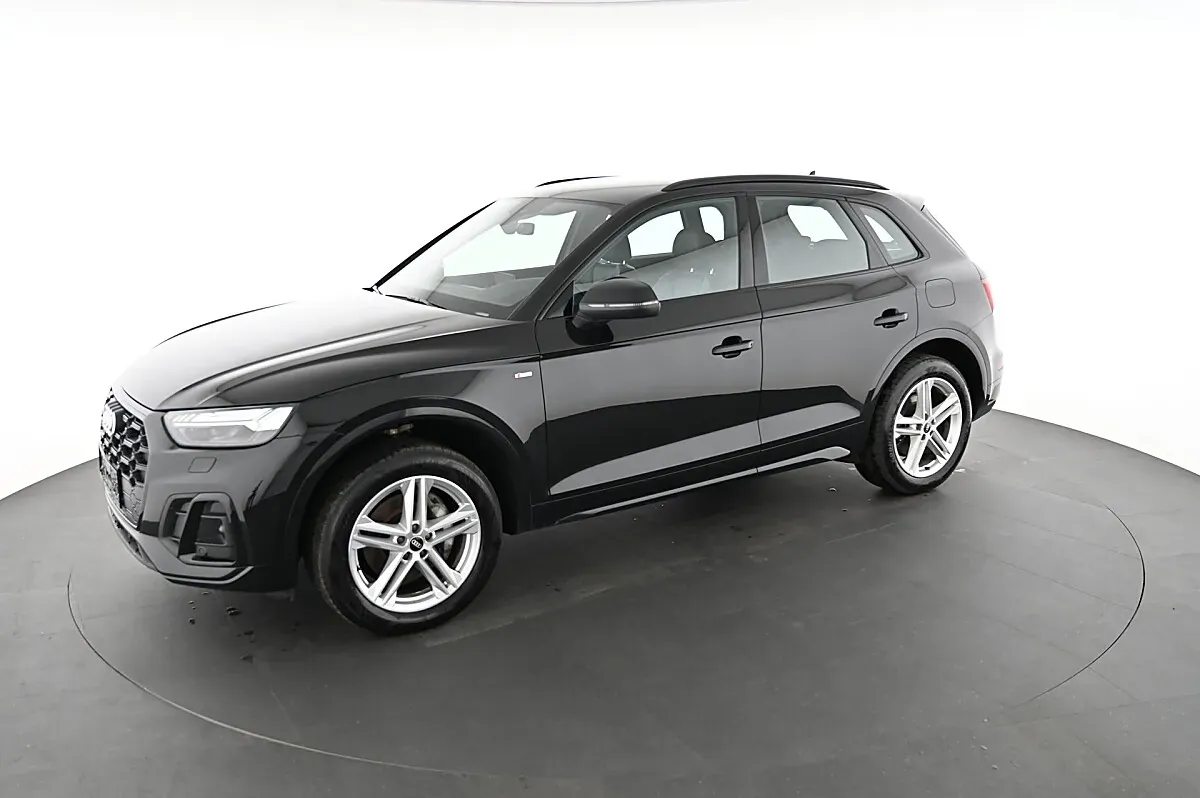 Audi Q5 2022 photo 3