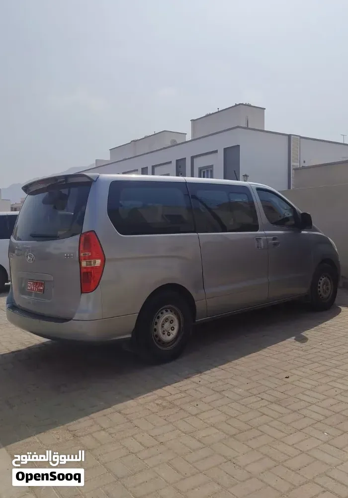 Hyundai H1 Gl 2012 photo 3