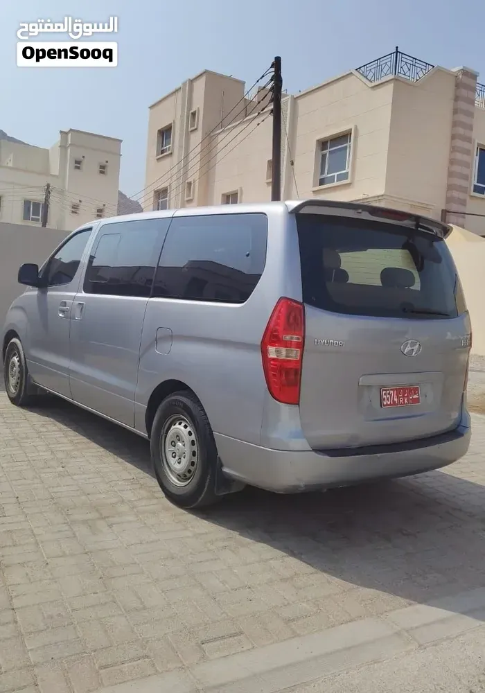 Hyundai H1 Gl 2012 photo 2