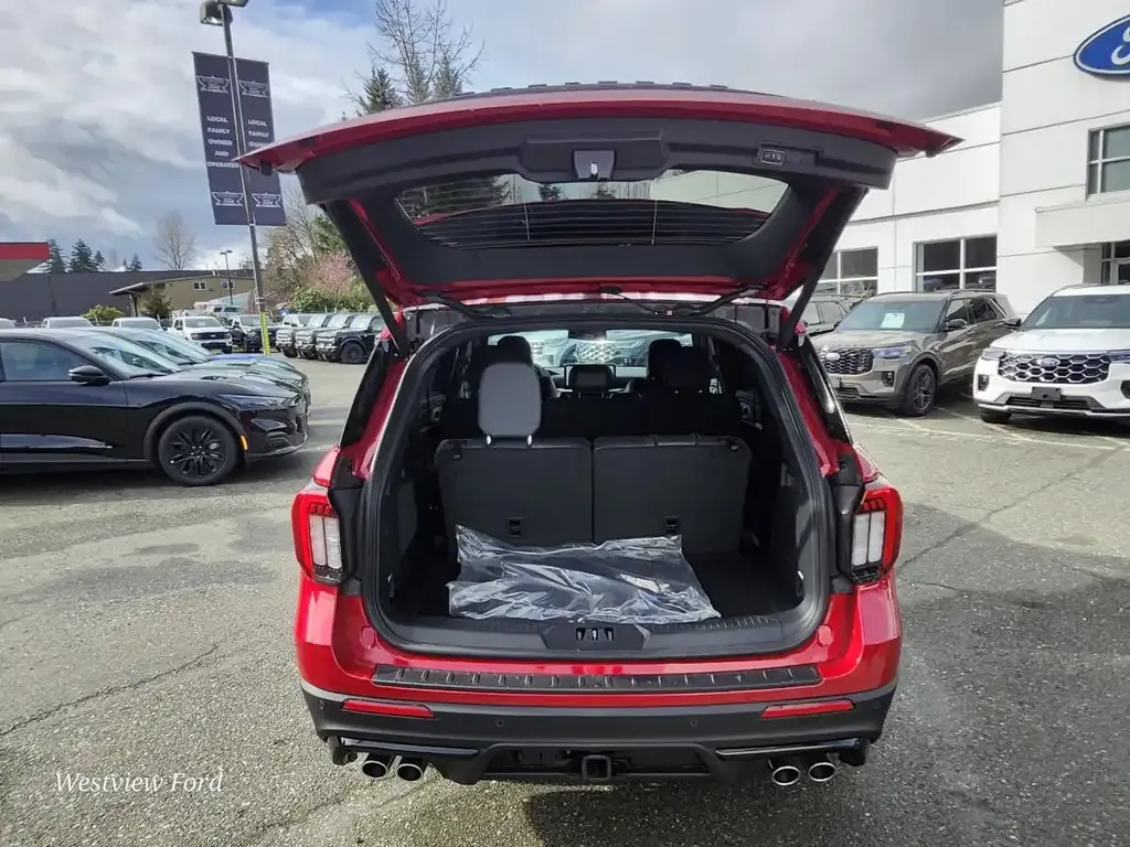 Ford Explorer 2026 photo 5
