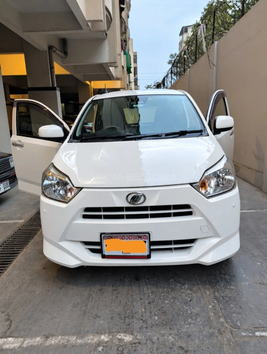 Daihatsu Mira
