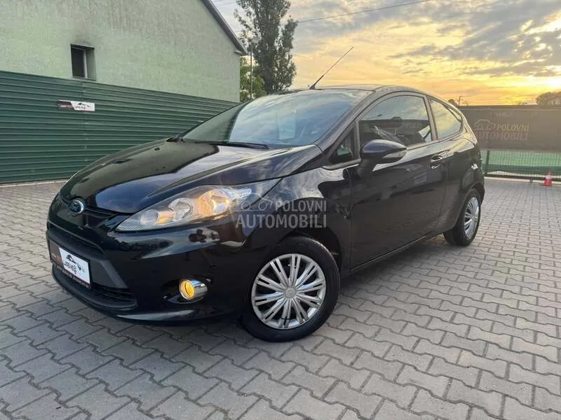 Ford Fiesta 2012 photo 3