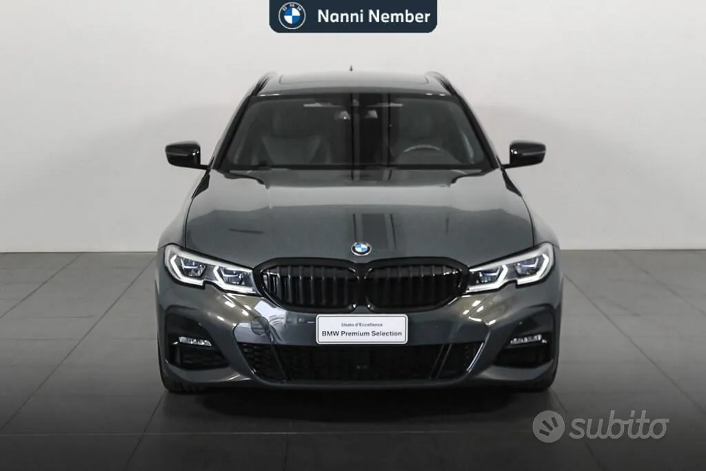 BMW 3 Series 2022 photo 2
