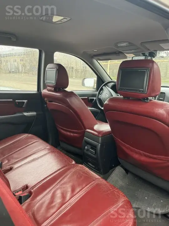 Hyundai Santa Fe 2009 photo 2