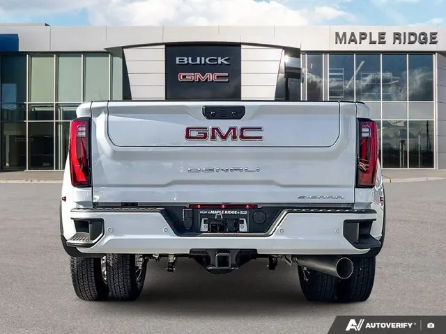GMC Sierra 3500Hd 2026 photo 4