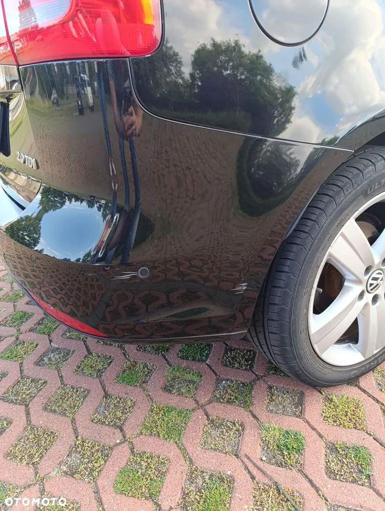 Volkswagen Touran 2010 photo 5