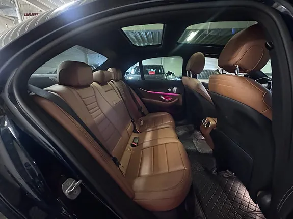 Mercedes-Benz E220 D 2017 photo 4