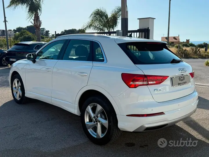 Audi Q3 2021 photo 5