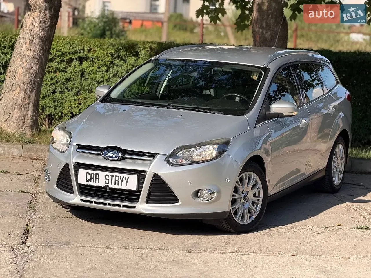 Ford Focus 2013 photo 2