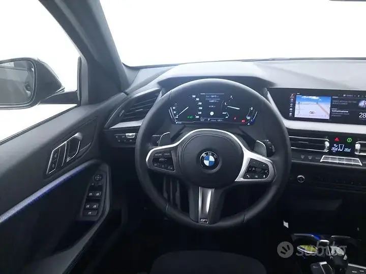 BMW 1 Series 2020 photo 4