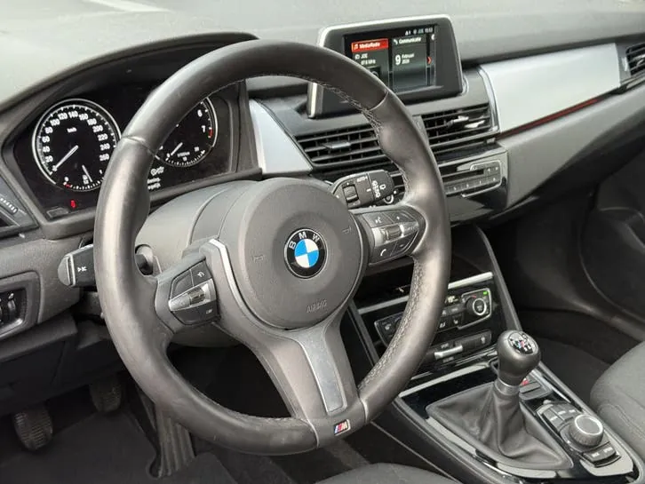 BMW 2 Series Active Tourer 2018 photo 3