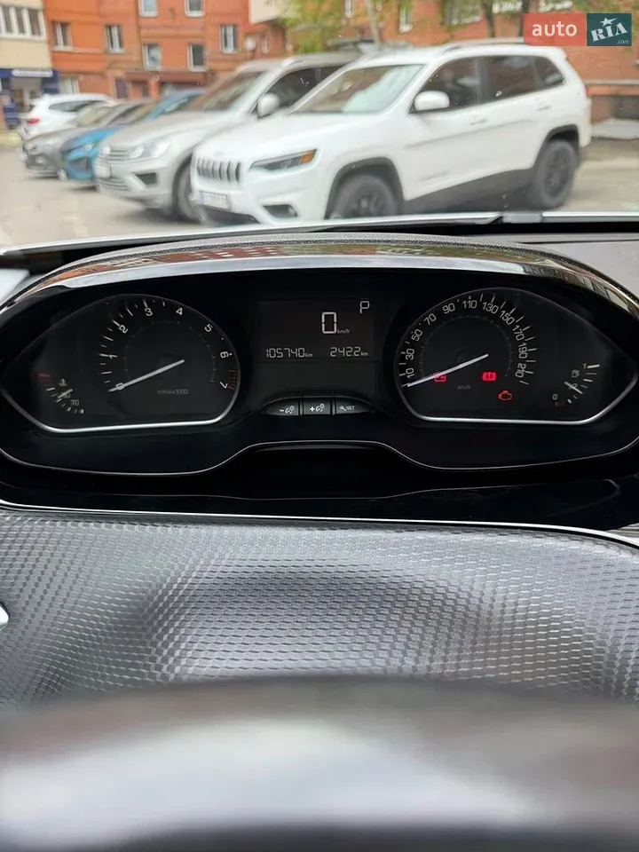 Peugeot 2008 2019 photo 5