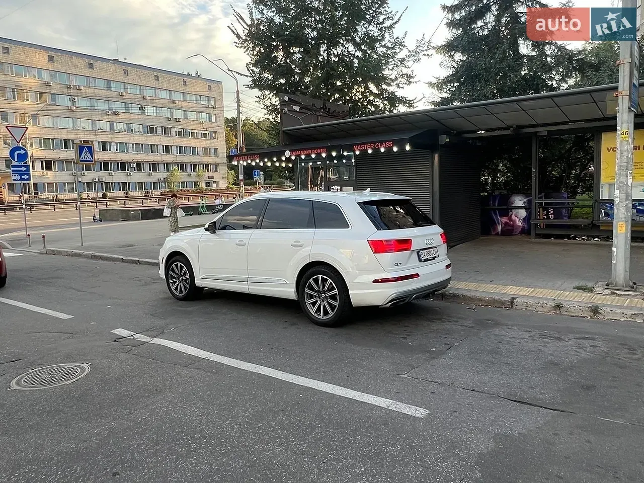 Audi Q7 2017 photo 2