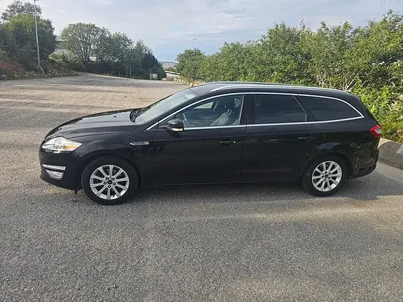 Ford Mondeo 2013 photo 2