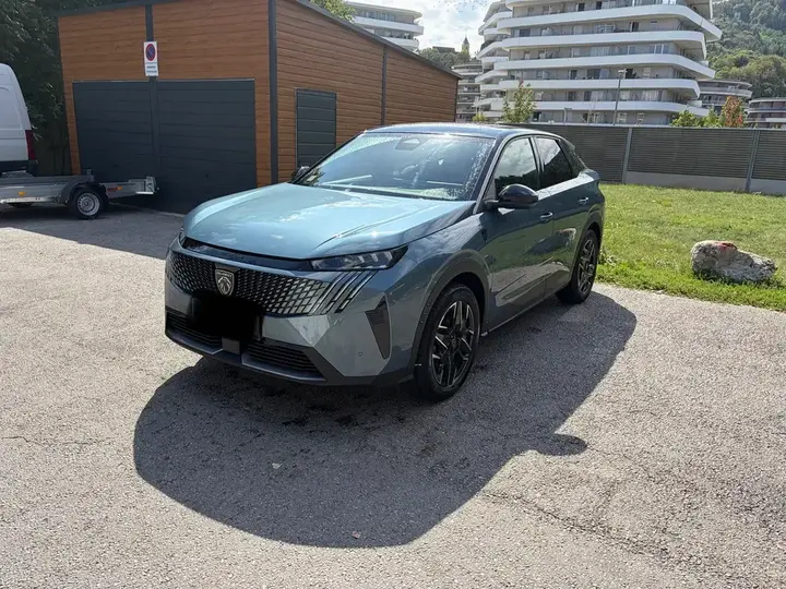 Peugeot 3008 2024 photo 2