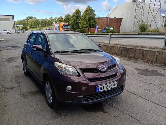 Toyota Urban Cruiser 2009 photo 4