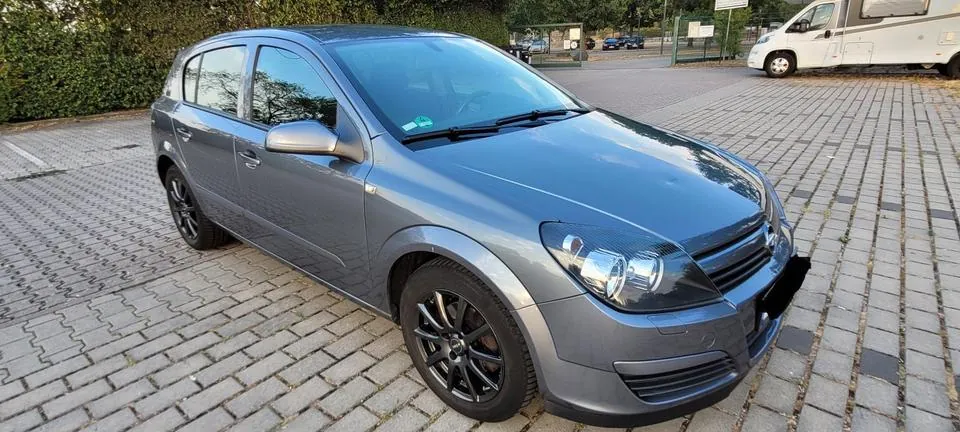 Opel Astra H