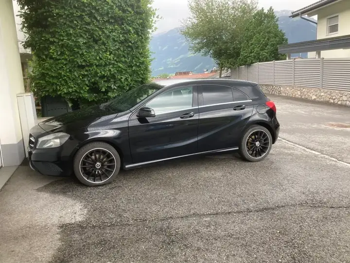 Mercedes-Benz A-Class 2014 photo 2