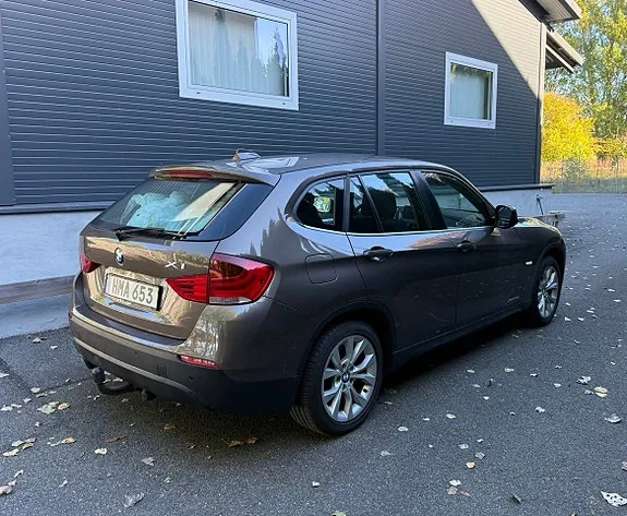 BMW X1 2010 photo 3