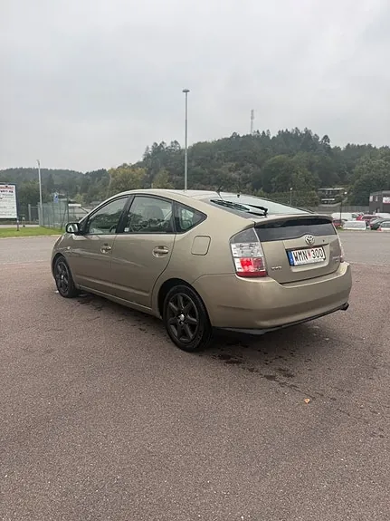 Toyota Prius 2005 photo 3