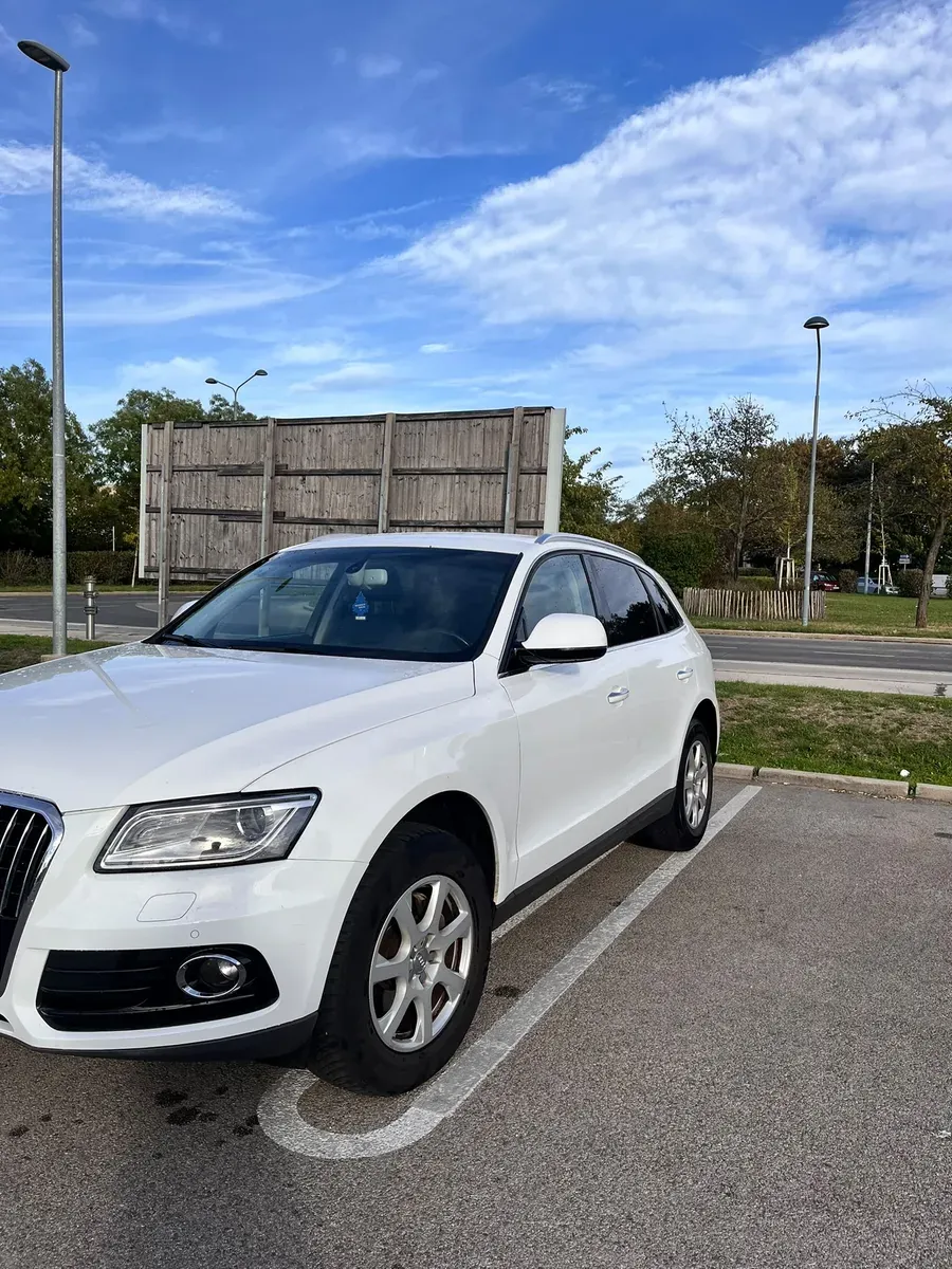 Audi Q5 2015 photo 2