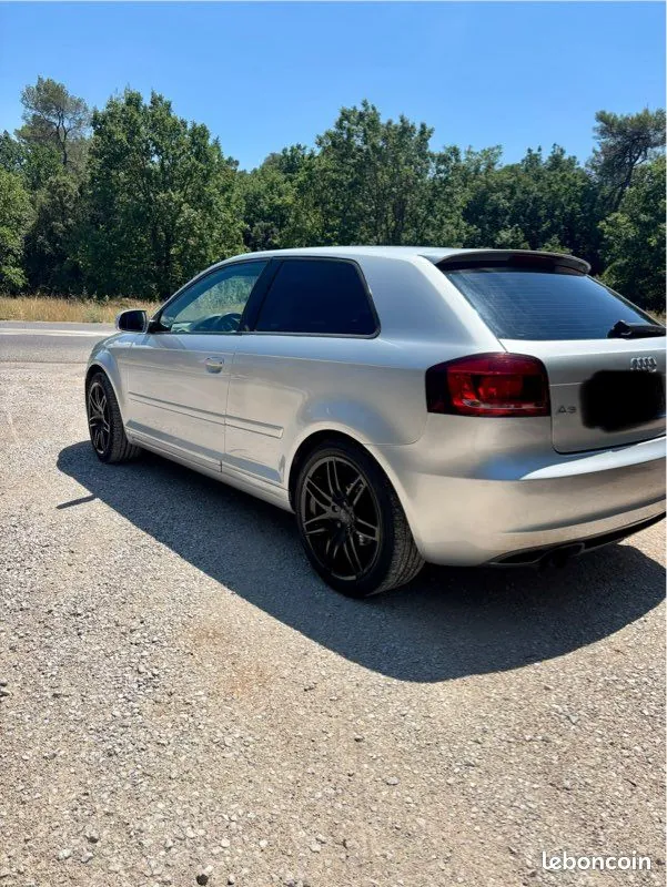 Audi A3 2011 photo 2