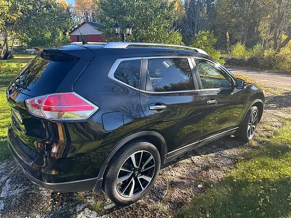 Nissan X-Trail 2015 photo 4
