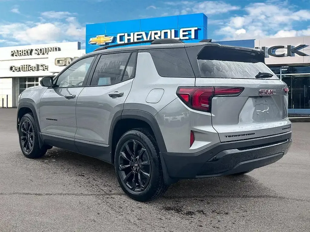 GMC Terrain 2027 photo 3