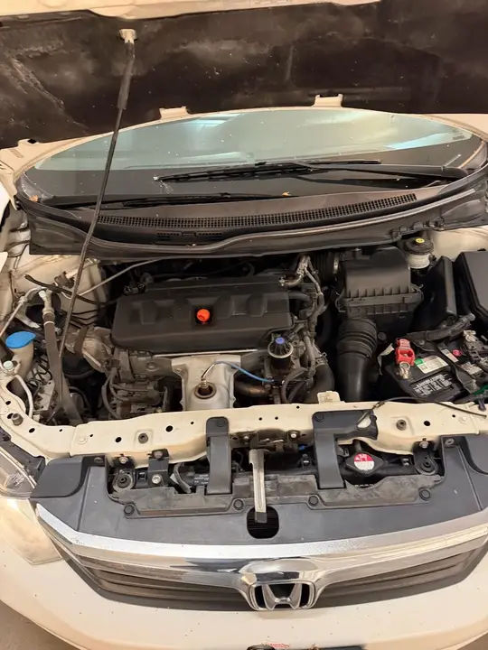 Honda Civic 2012 photo 2