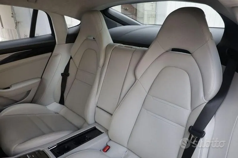 Porsche Panamera 2017 photo 4