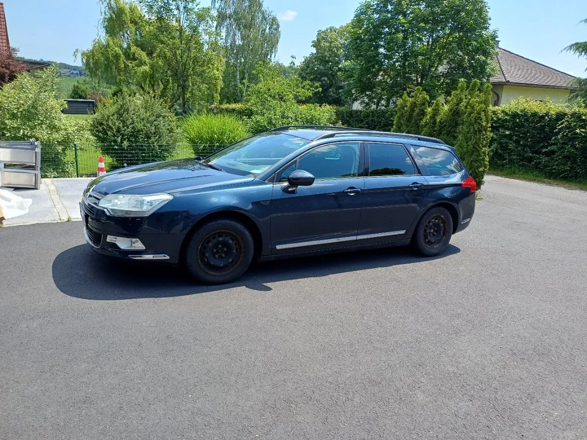 Citroen C5 2010 photo 2