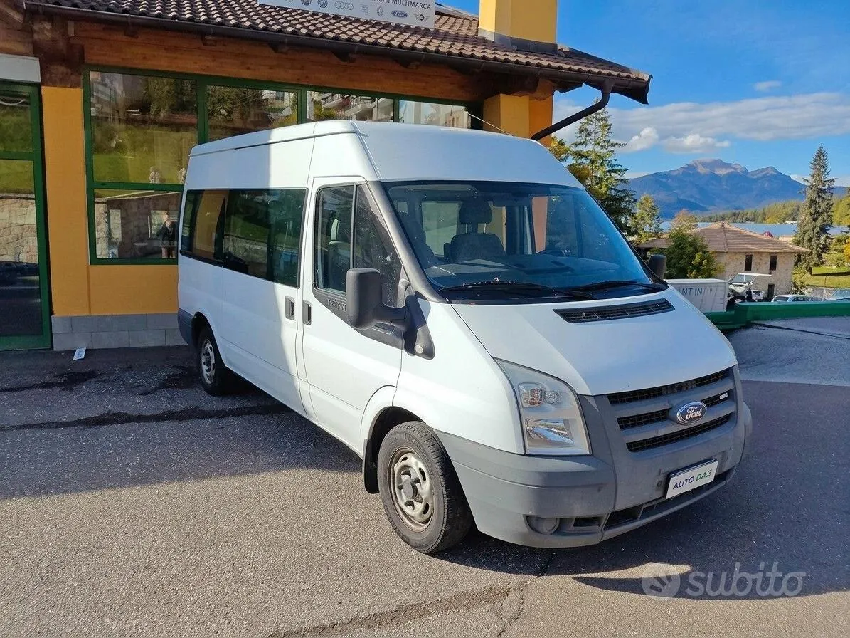 Ford Transit Tourneo