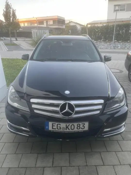 Mercedes-Benz C180