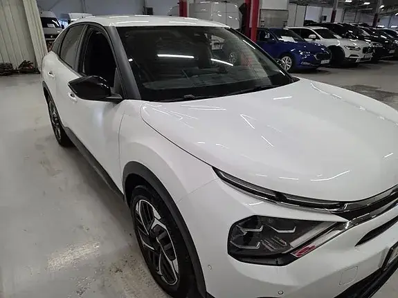 Citroen C4 2023 photo 3