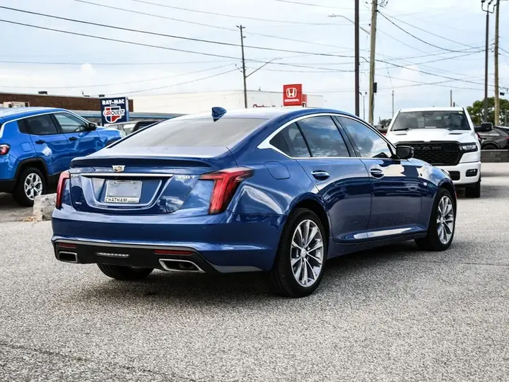 Cadillac Ct5 2022 photo 4