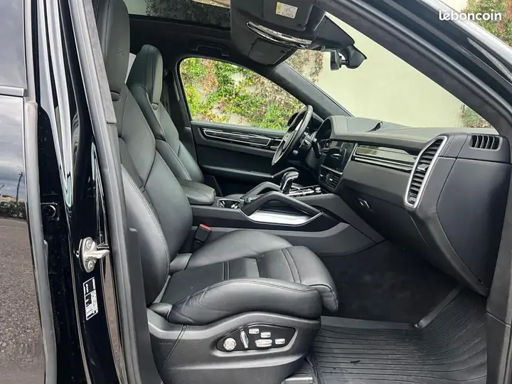 Porsche Cayenne 2019 photo 3