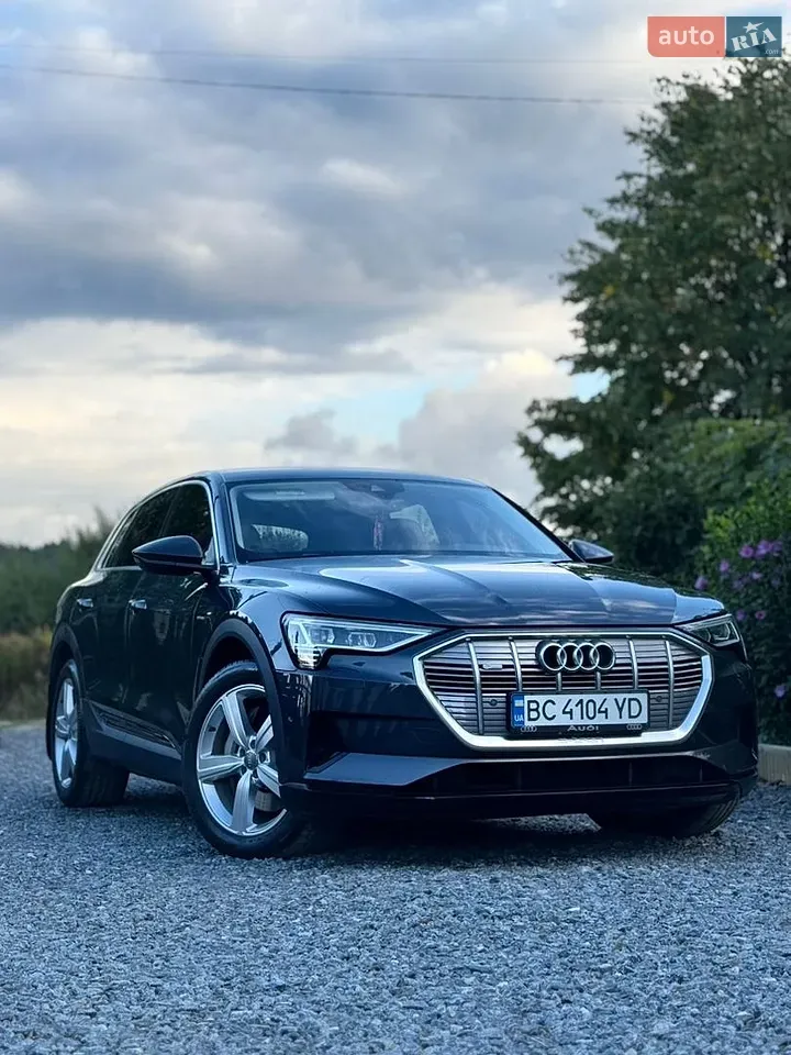 Audi E-Tron 2019 photo 2