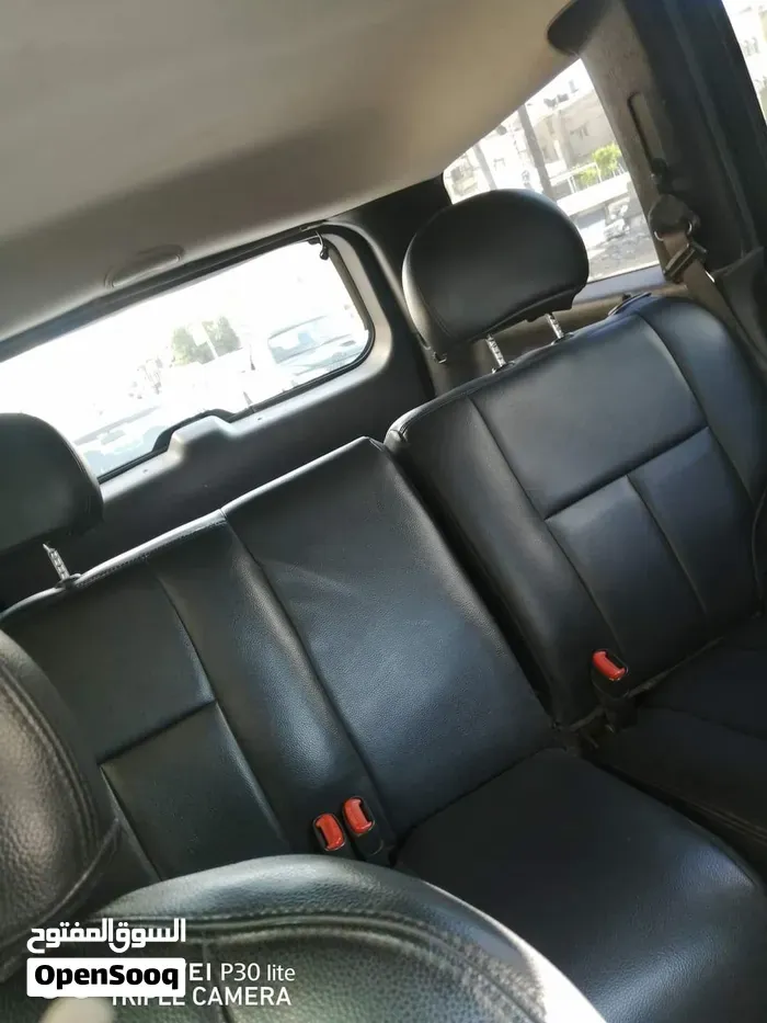 Jeep Grand Cherokee L 2000 photo 2