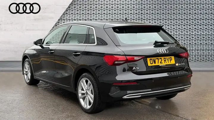 Audi A3 2023 photo 3