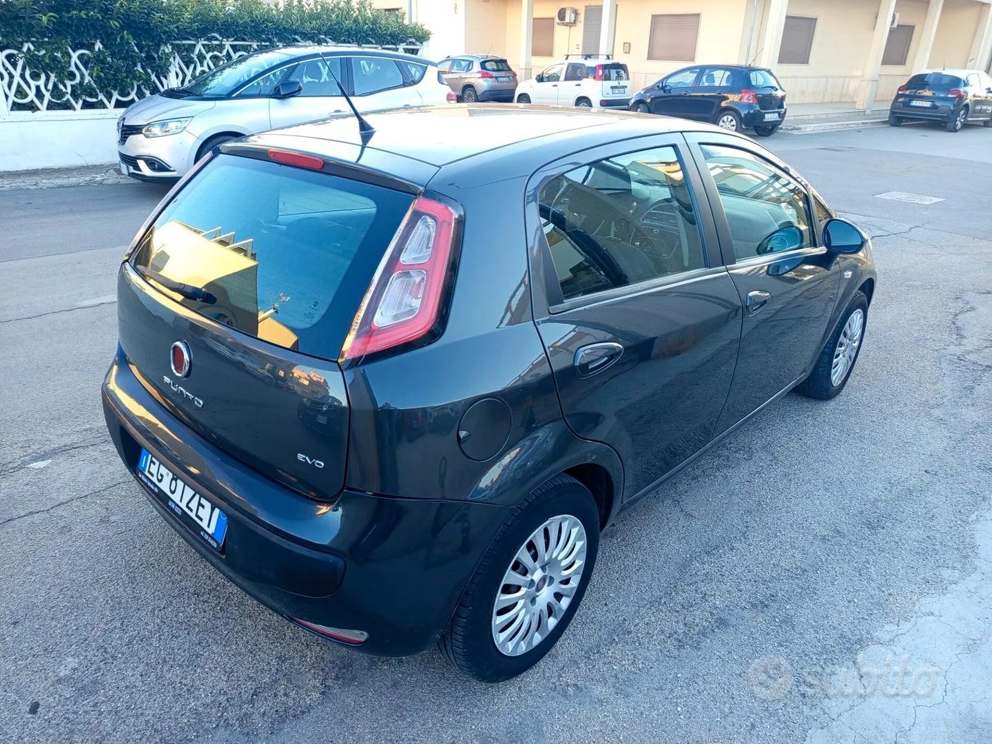 Fiat Punto Evo 2011 photo 5