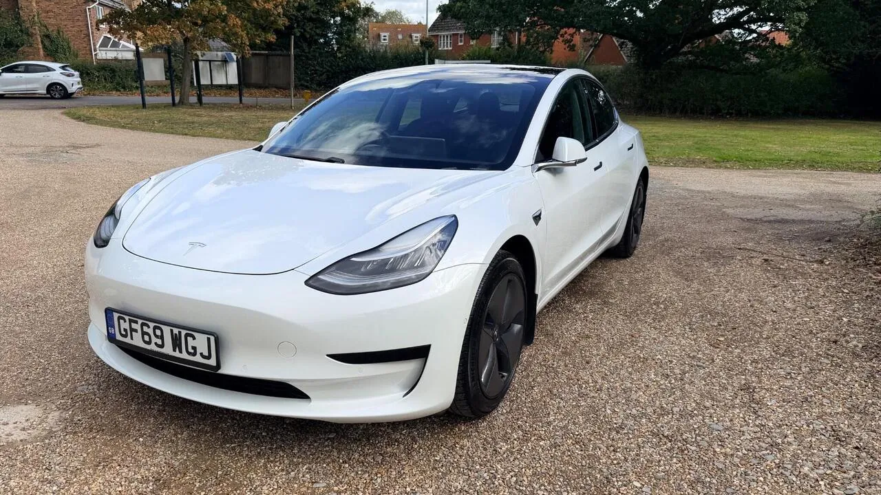 Tesla Model 3 2019 photo 2