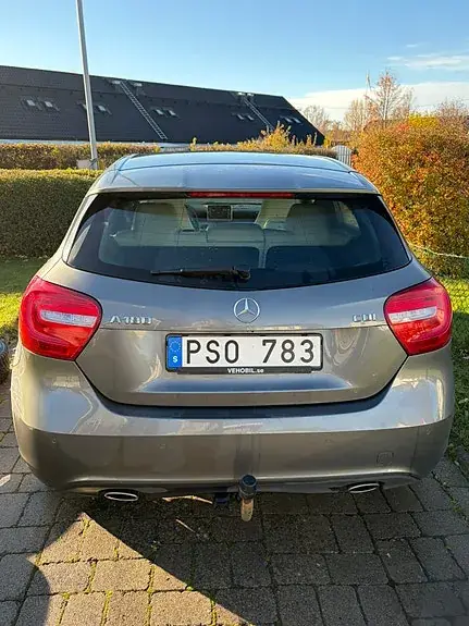 Mercedes-Benz A 180 2013 photo 3