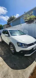 Volkswagen Cross Polo 2016 photo 2