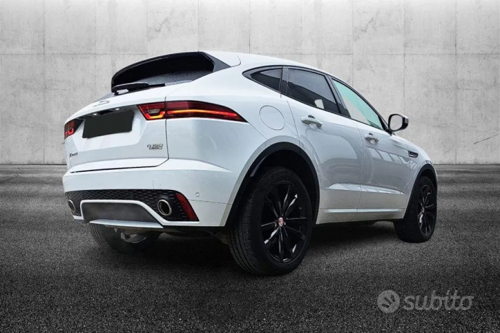 Jaguar E-Pace 2020 photo 2