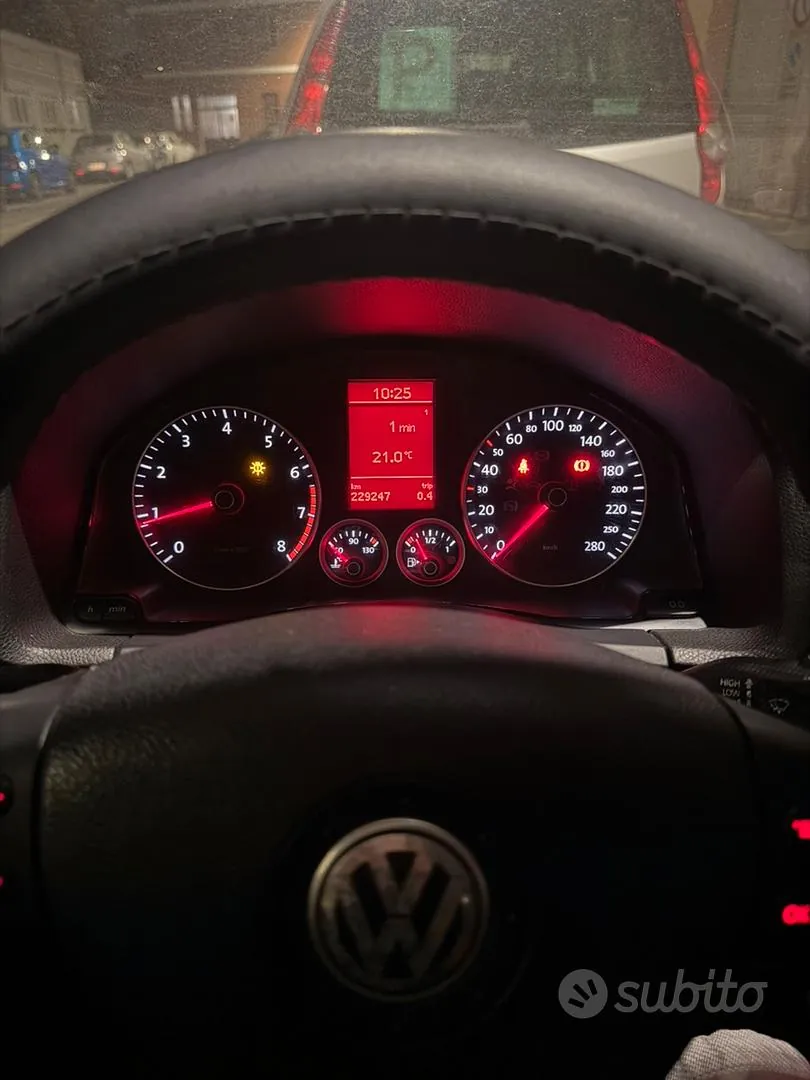 Volkswagen Scirocco 2009 photo 4