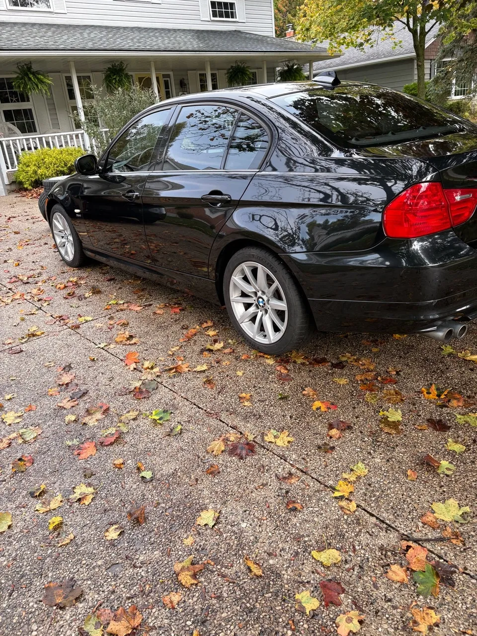 BMW 328I 2011 photo 2